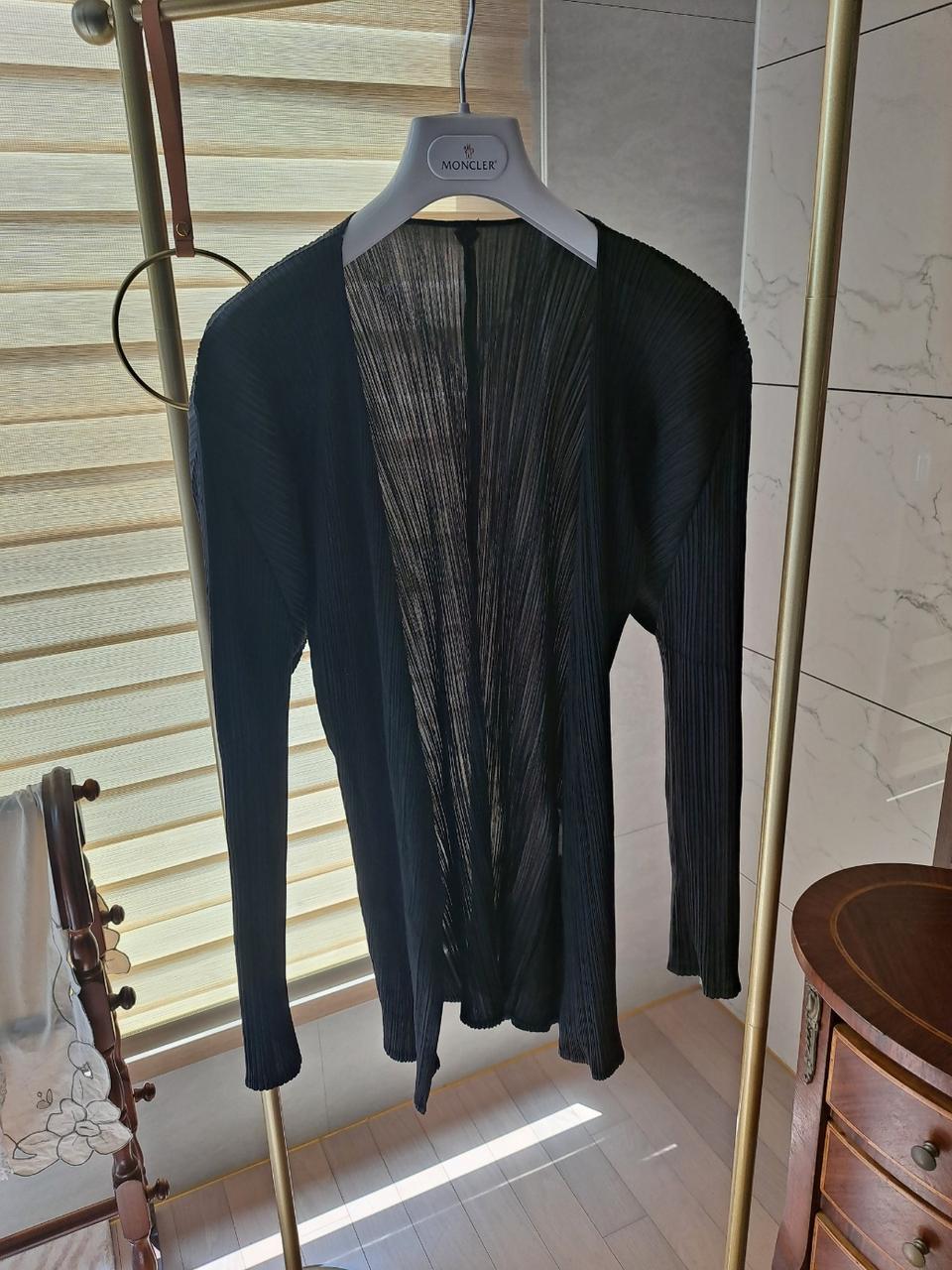 정품 플리츠플리즈 가디건