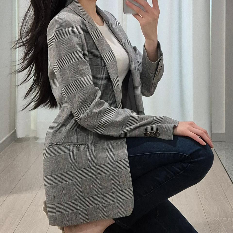 더아이잗컬렉션 봄/여름 글렌체크 자켓