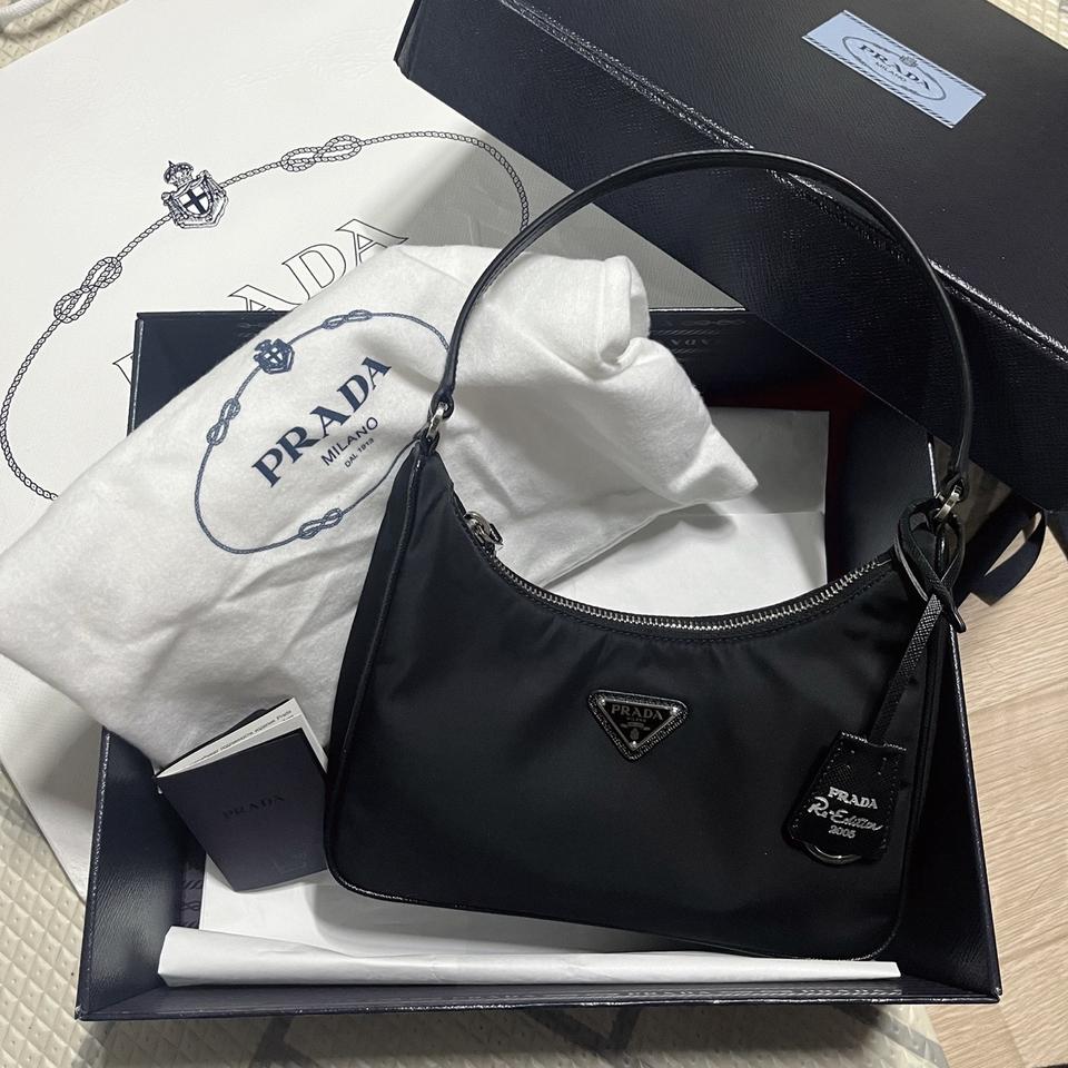 프라다 리나일론 2005 사피아노 새제품