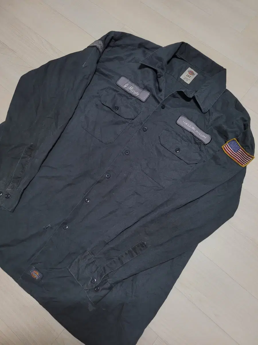 디키즈 엔지니어드 빈티지 워크웨어셔츠 팀 HALLIBURTON(2XL)