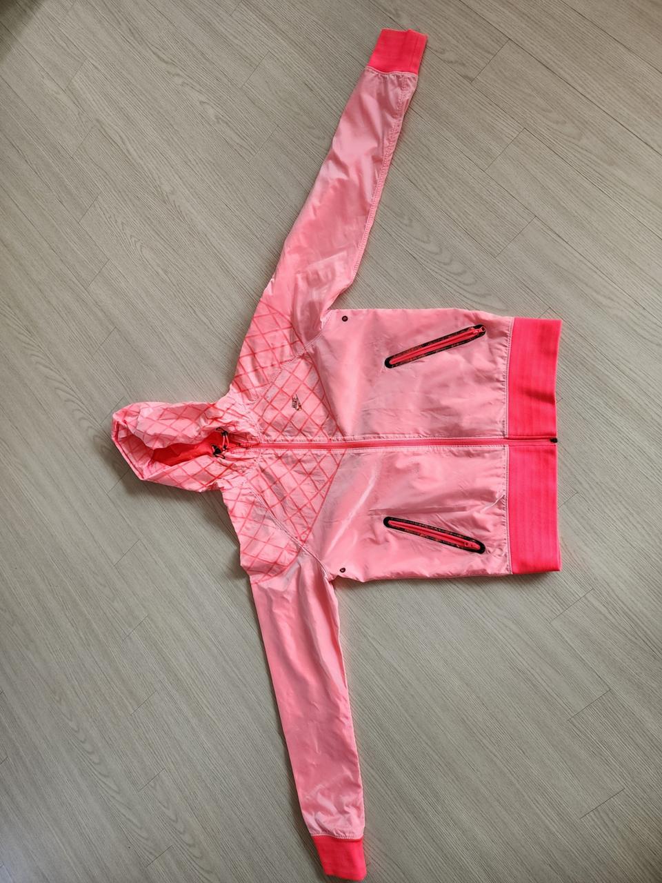 나이키 바람막이 남녀공용(하자있음)