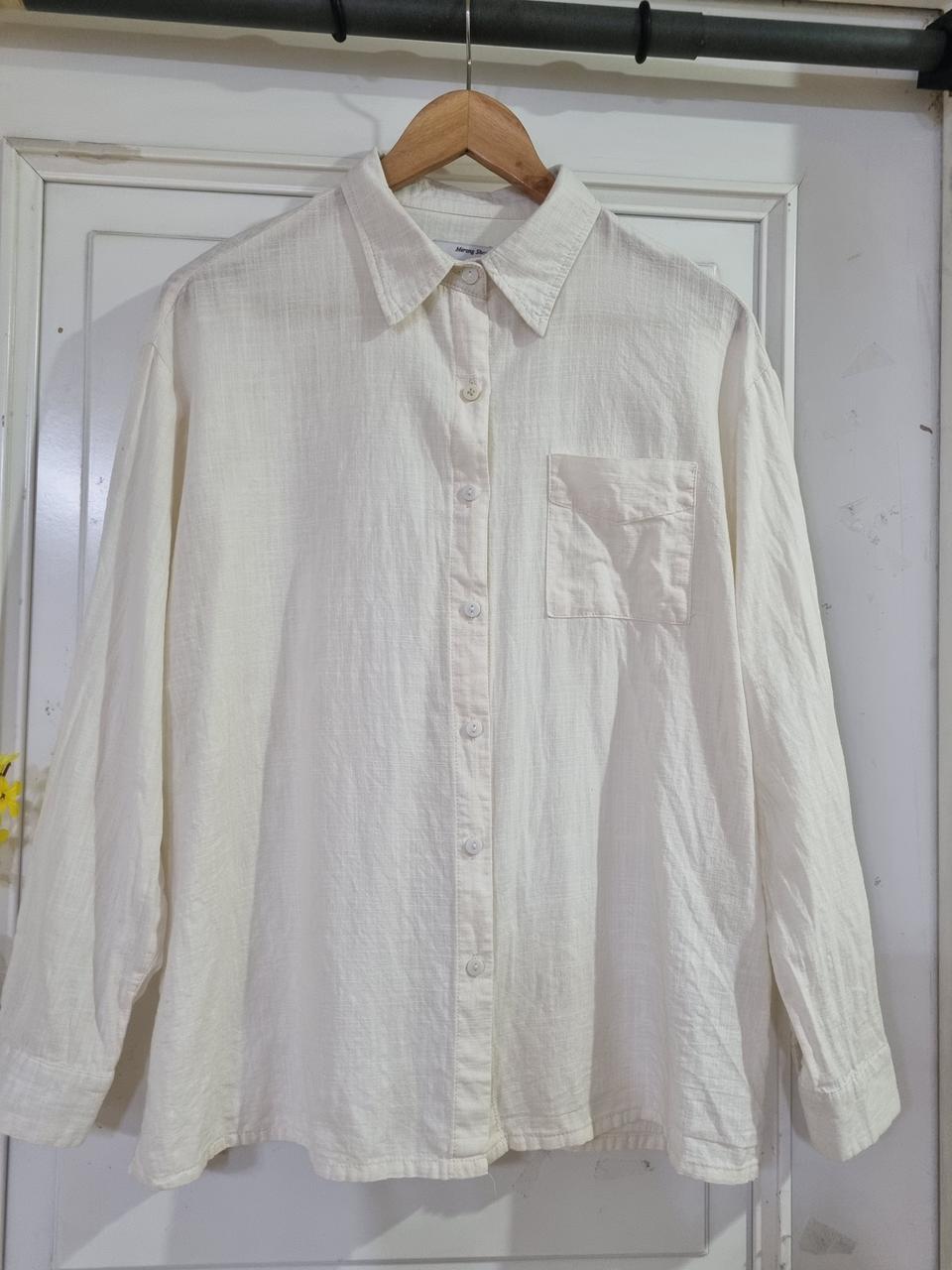 간절기. 면 블라우스. 깨끗해요  가슴59