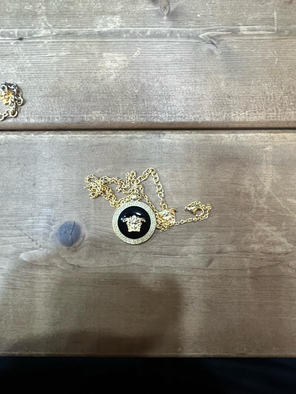 베르사체 목걸이 새상품(가격내림)