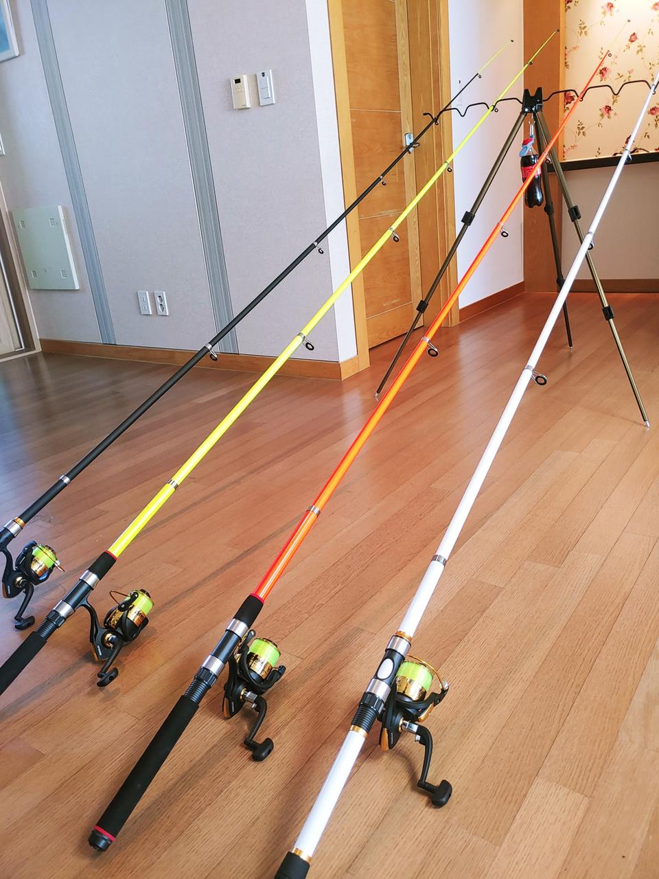 낚시대 원투대(릴5000번) 4대