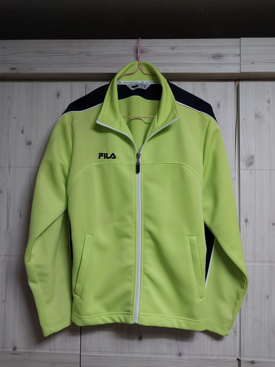 필라 100 스포츠웨어