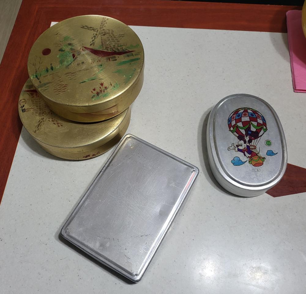 추억의 양은 도시락.찬합.옛날 물건 디피하실분.