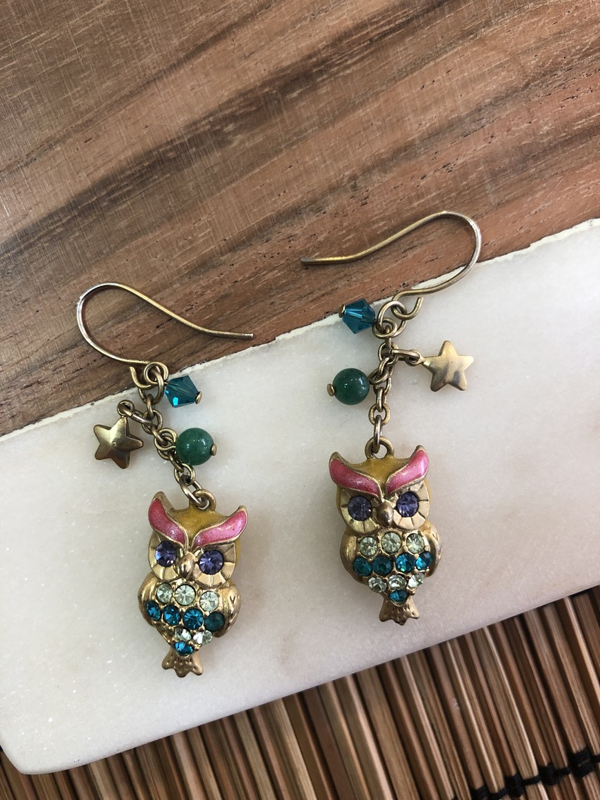 안나수이 귀걸이.