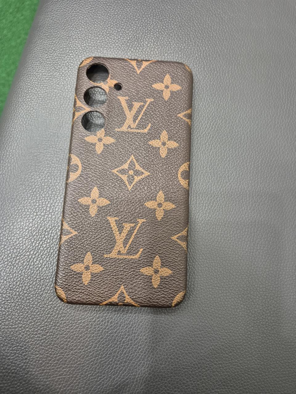 갤럭시s24플러스투알텍 카본케이스 루이비통