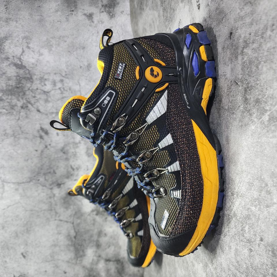 더블식스(정품)네파 쉐도우 R 등산화 240