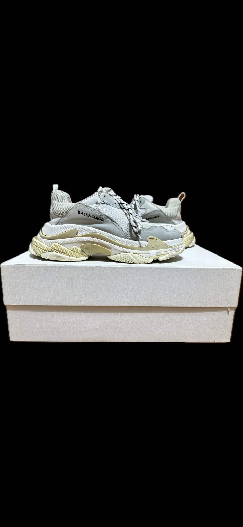 [42] 발렌시아가 트리플s 화이트