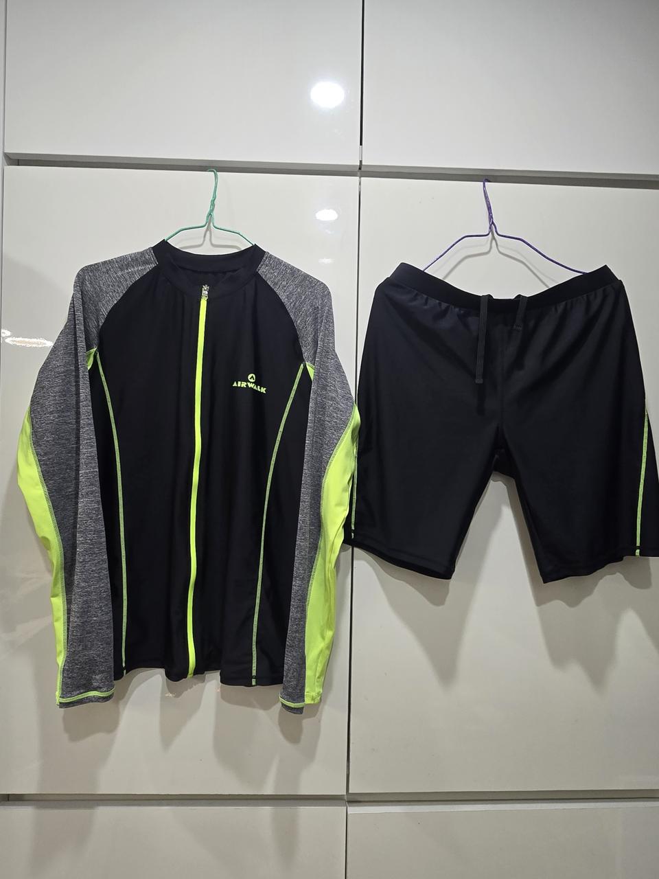 에어워크 래쉬가드