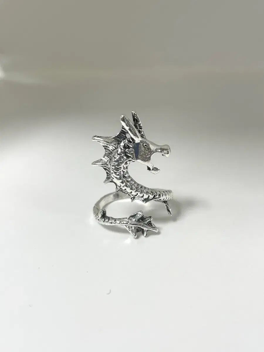Vintage dragon ring