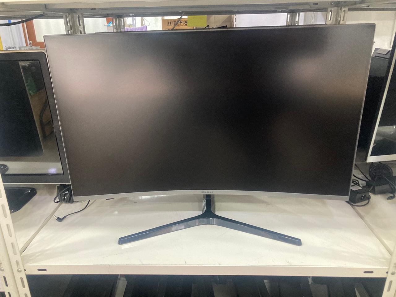 삼성 32인치 커브드 모니터 (주사율 144Hz) 외 다양한 중고모니터 