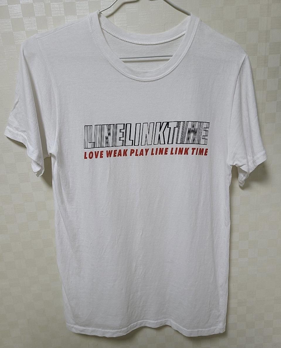 흰색 라운드 반팔티