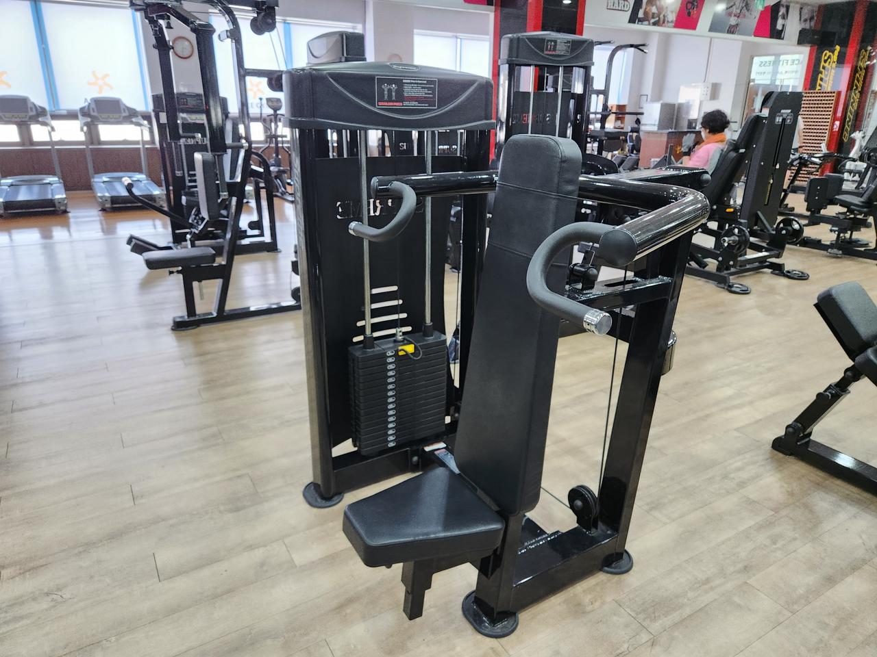 국산 숄더프레스 중고 판매 합니다