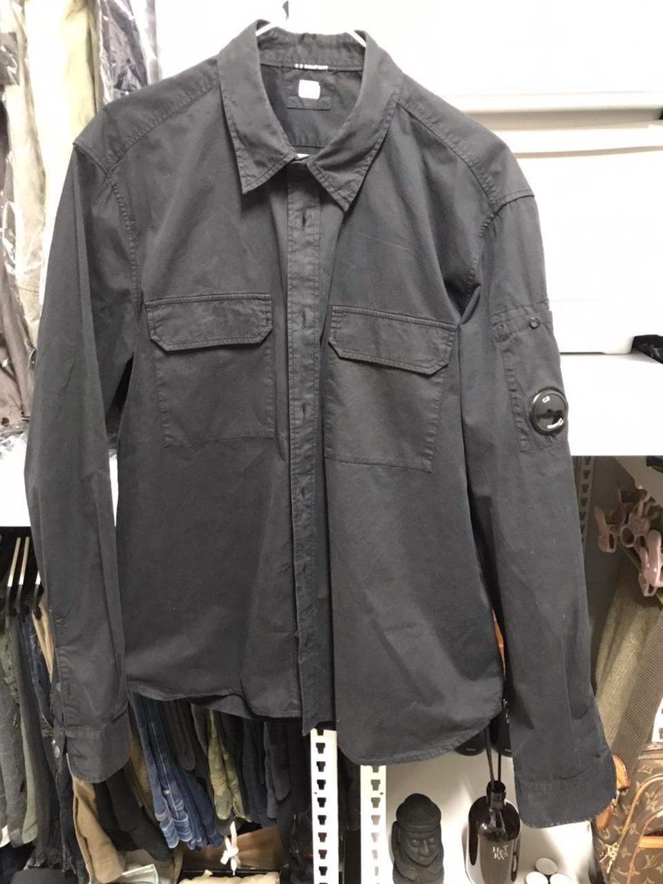 정품) CP컴퍼니 코튼 가먼트다잉 렌즈 셔츠 100