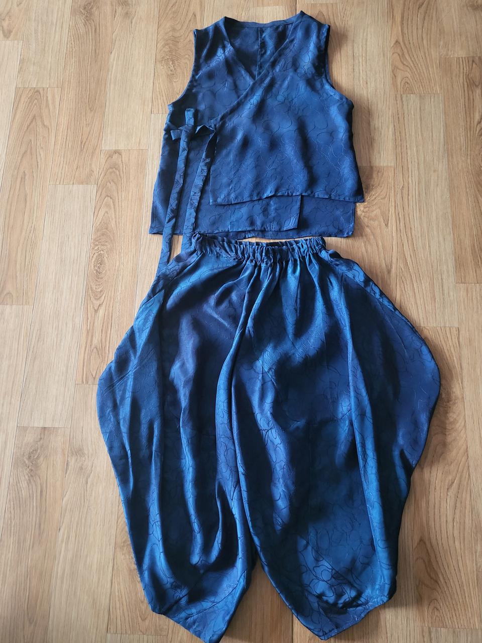 천연염색 조끼  바지기장쌔트 새것 66