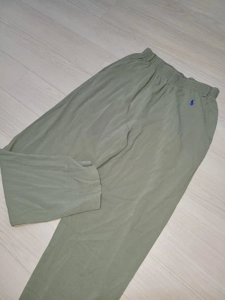 폴로 올리브카키 실크 밴딩팬츠 와이드 정품 우먼웨어 M