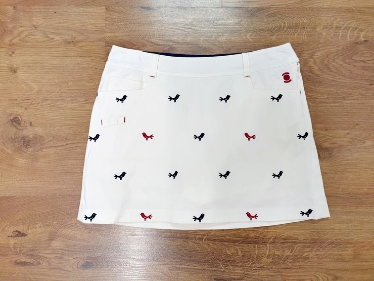 와이드앵글 정품 아이보리 치마 26