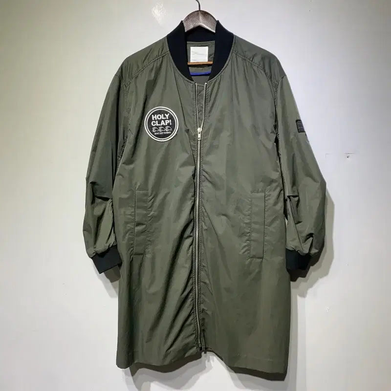 톰보이 카키 롱 항공점퍼 야상자켓 105 A02301