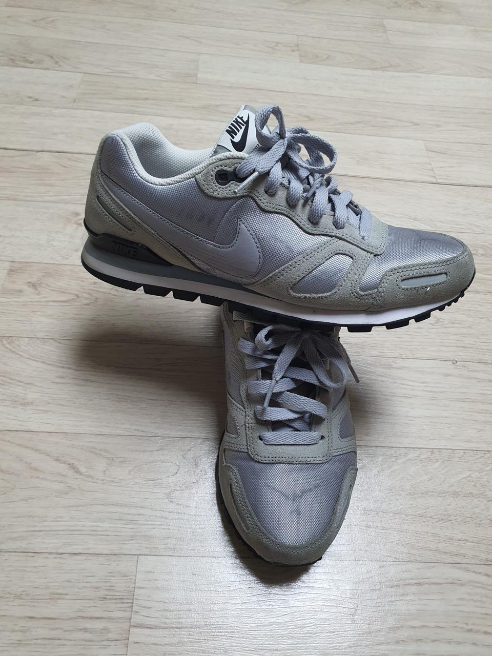 265 나이키 에어 와플 트레이너 운동화 스니커즈 265 완전좋아요