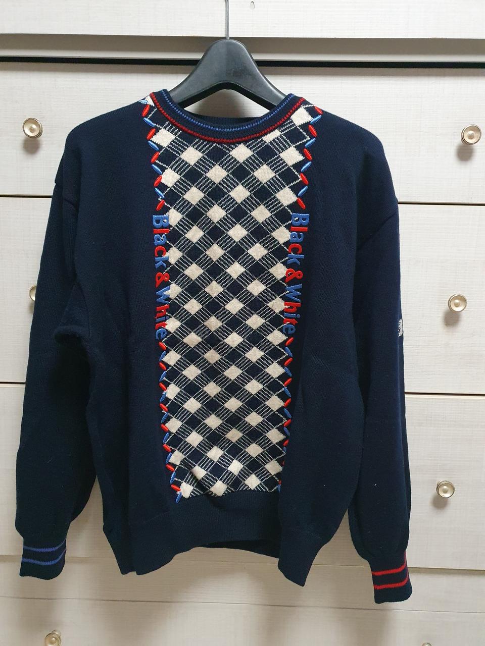 블랙앤화이트골프 여성니트