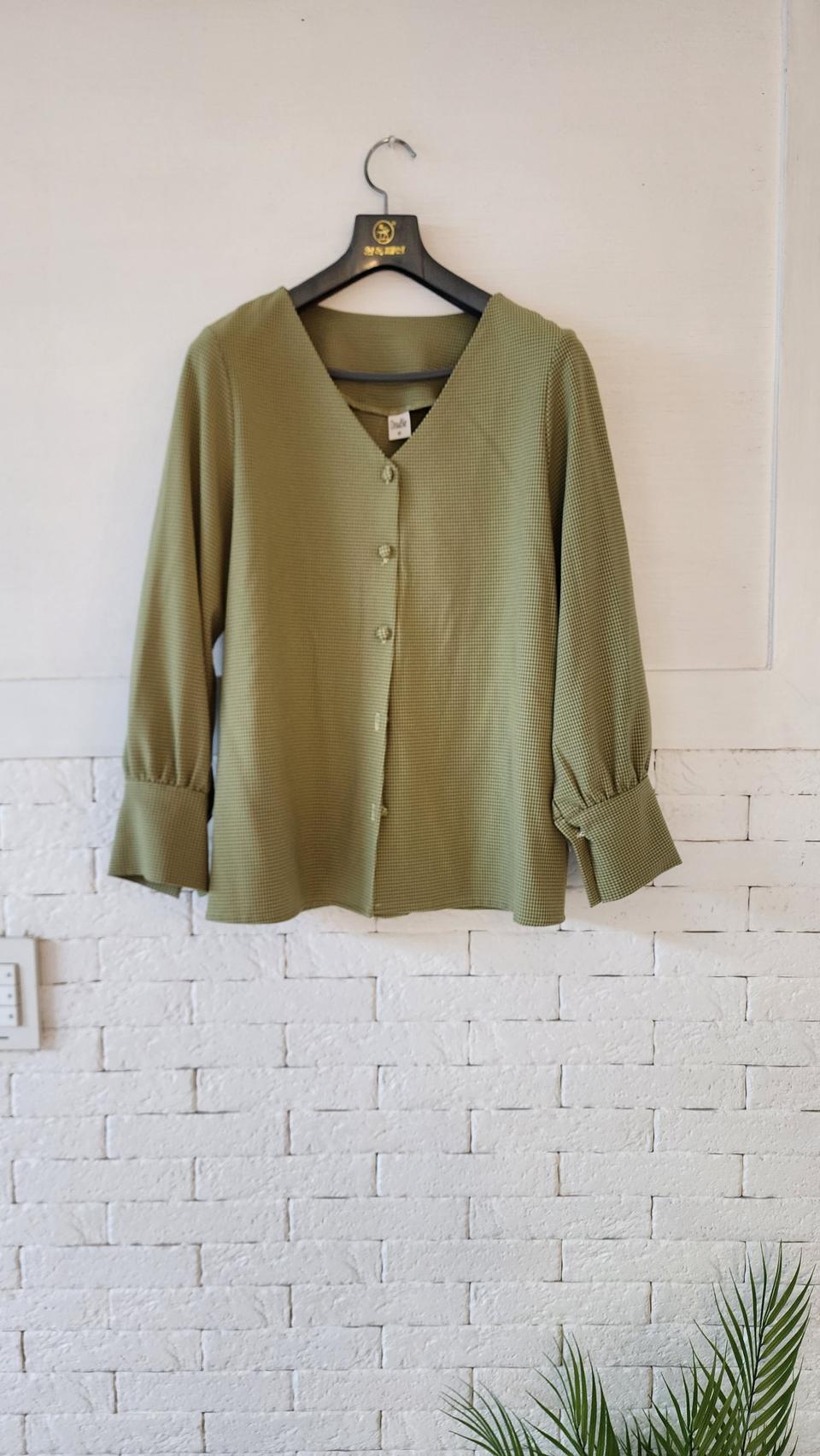 고급 우아한 여성 V넥 블라우스 (연두색)