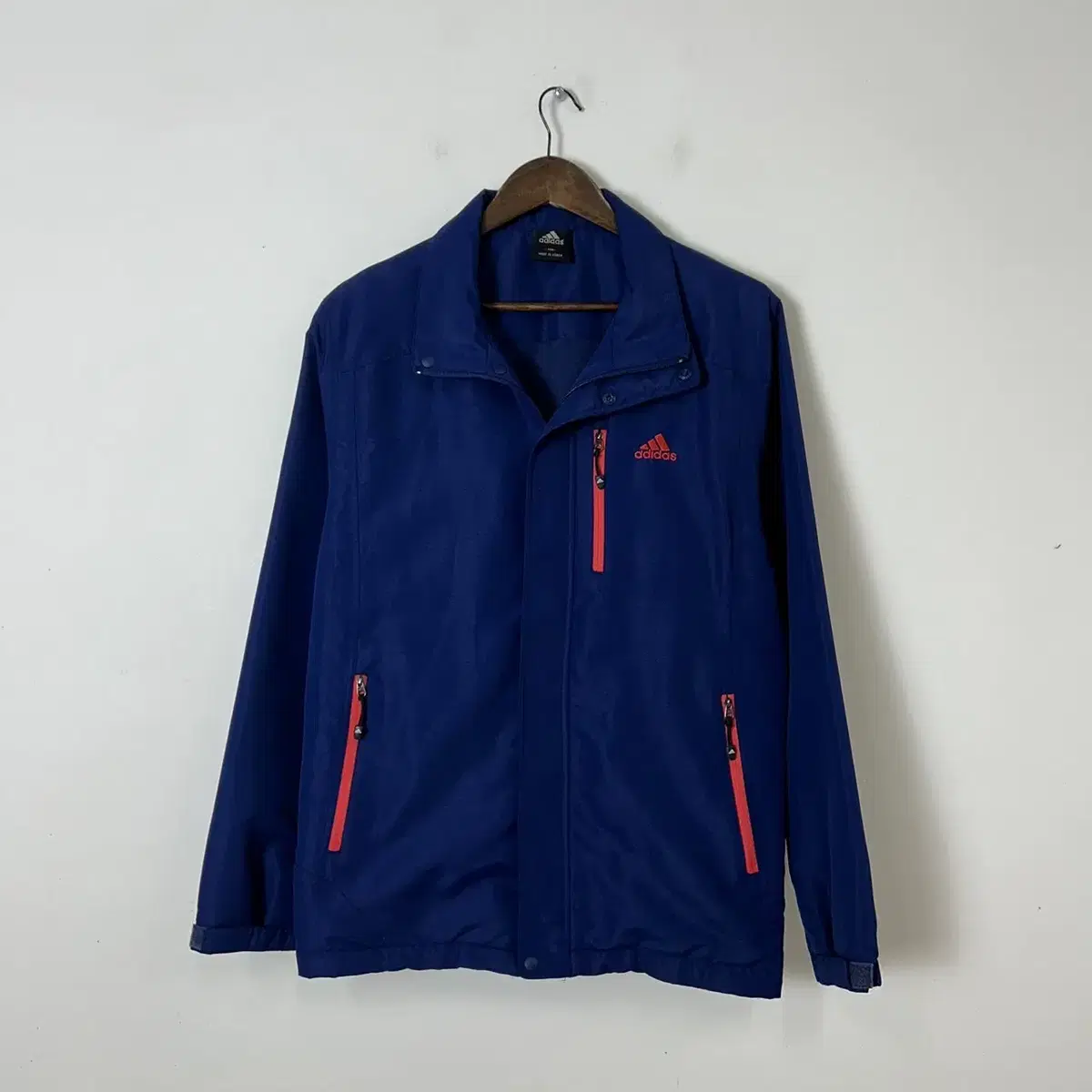 아디다스 바람막이 100 급처합니다