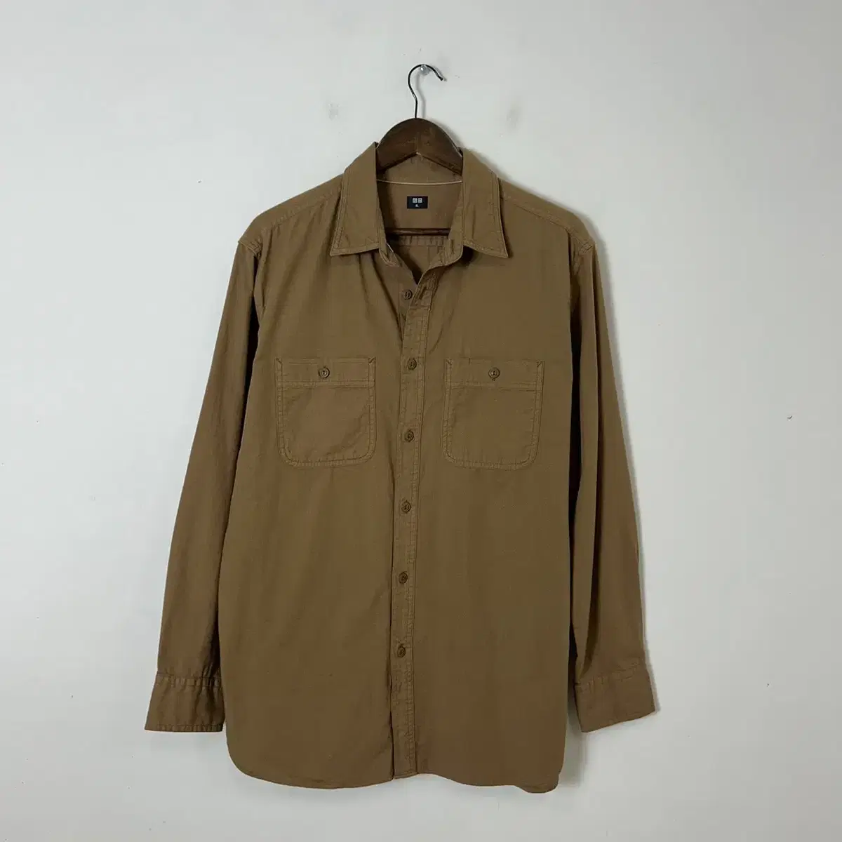 유니클로 투포켓 셔츠 105 급처합니다