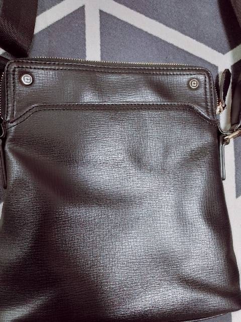 가파치 남성 크로스백