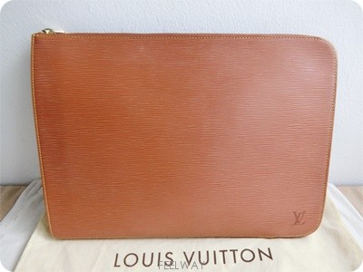 루이비통 서류클러치 에삐 큐멘 라지 브라운