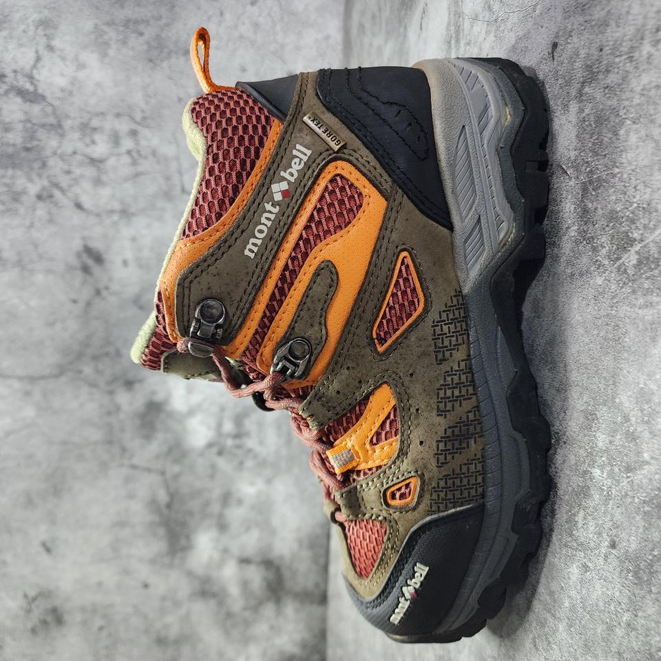 더블식스(정품)몽벨 고어텍스 등산화 235