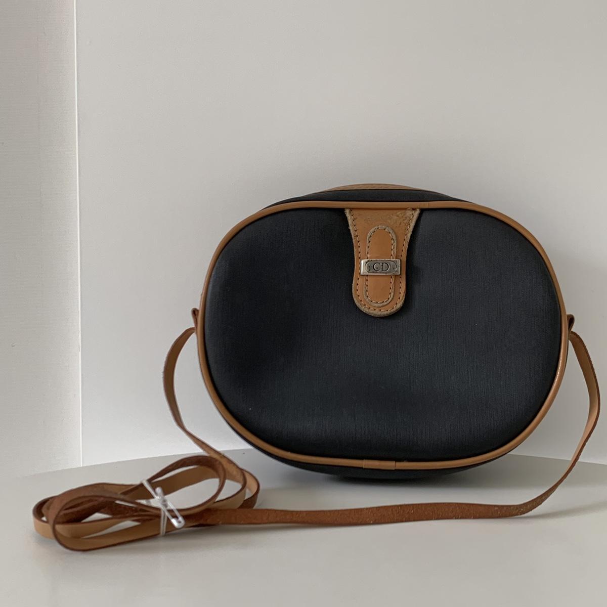 [폐업 세일] 디올 미니 크로스백