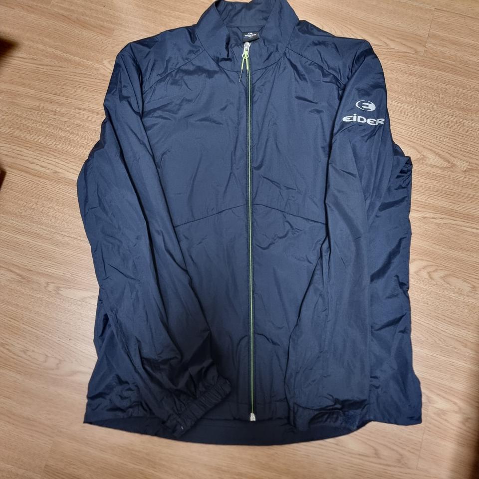 아이더 봄여름 바람막이