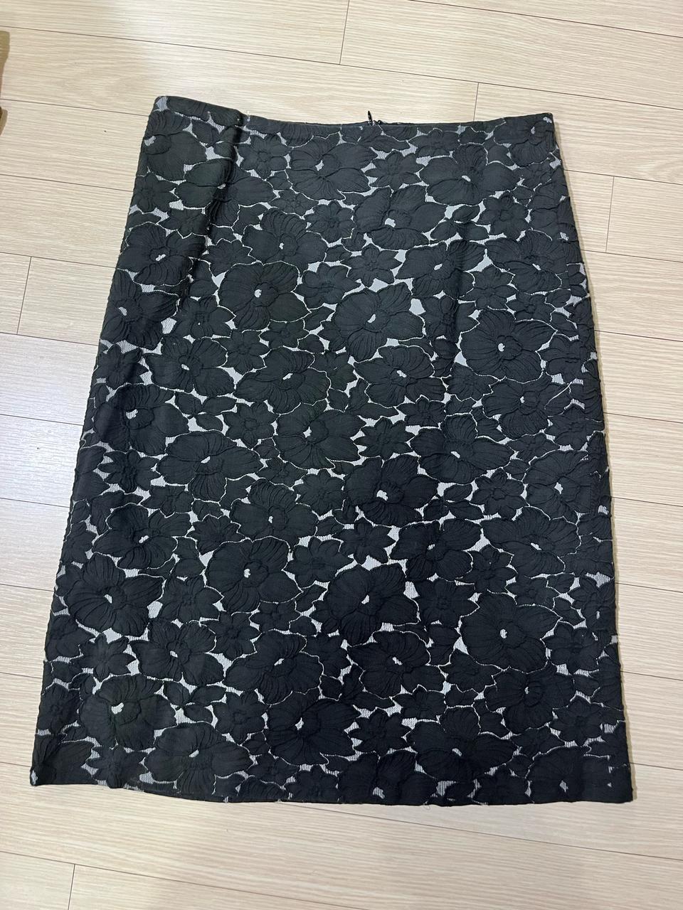 55반 66 드리스반노튼 정가90만대 미디 스커트 치마 타임 산드로