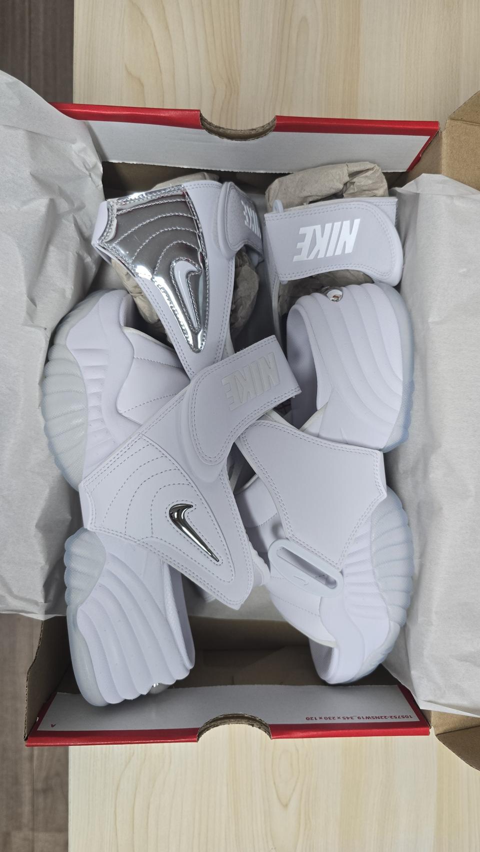 새상품 사이즈240) 나이키 어드저스트 포스 샌들