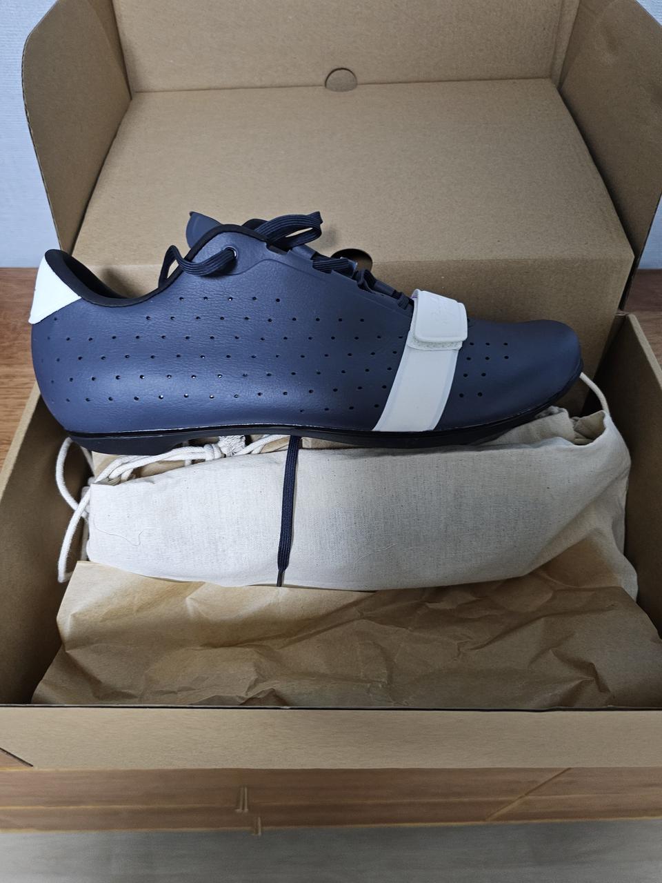 라파 클래식 슈즈 43.5 280