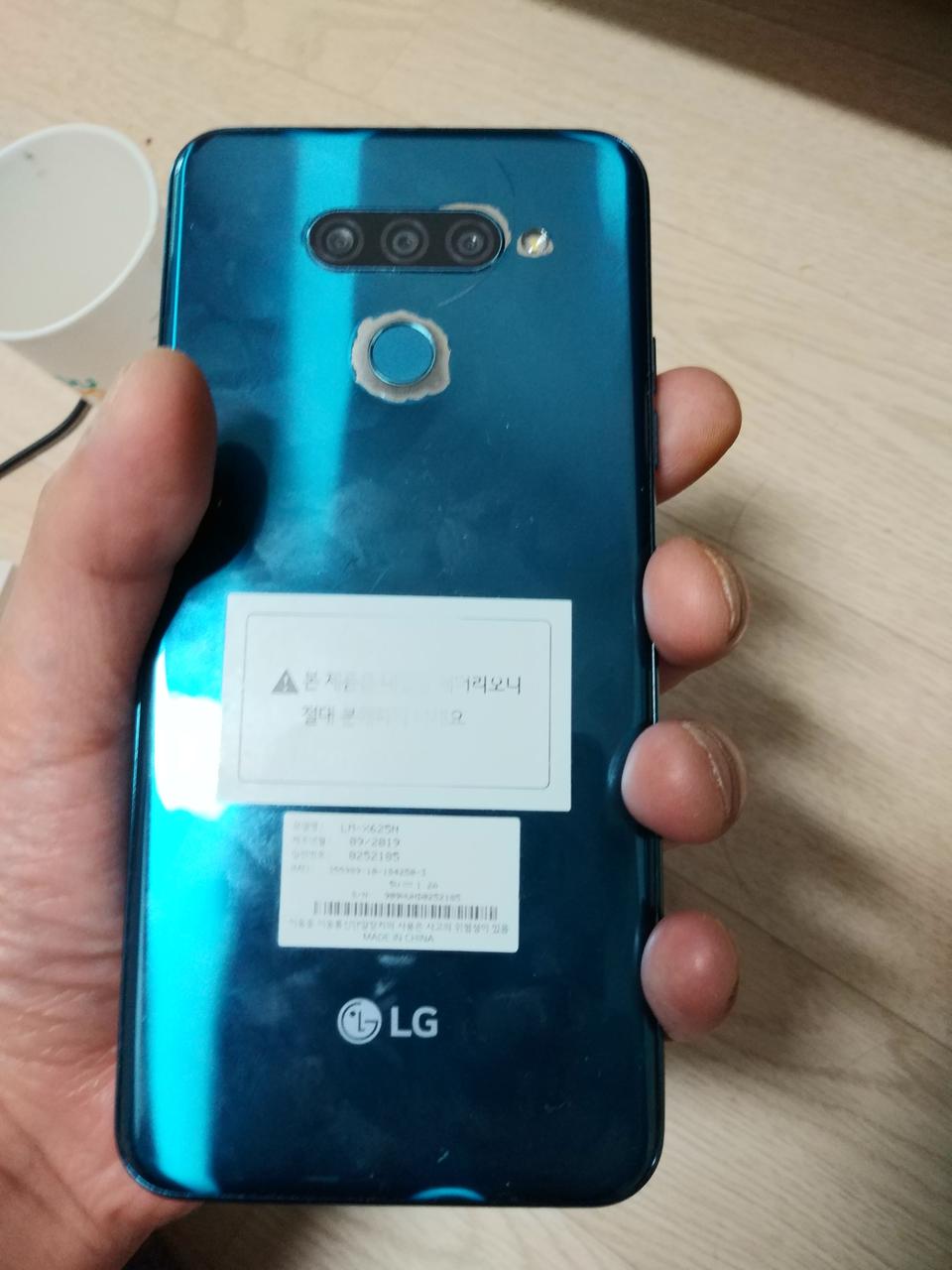 lg x6 2019년식 팝니다