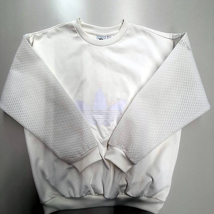 남성 아디다스 맨투맨