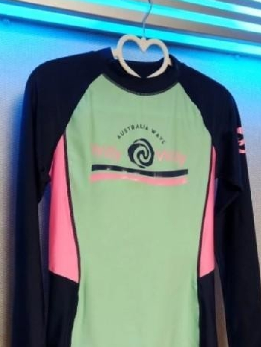 "♥LILLY BILLY♥" 래쉬가드(반값택배가능)