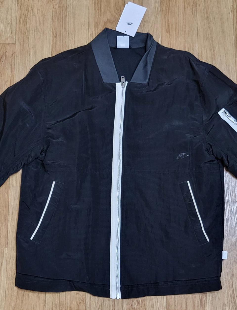 새제품 나이키 봄버 자켓