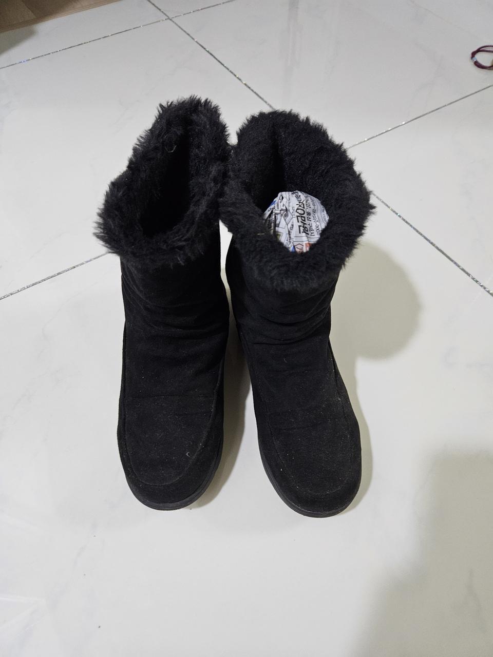 털부츠 240싸이즈