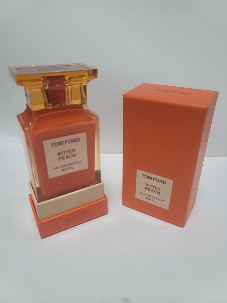 톰포드 비터 피치 오  드 퍼품100ml  미개봉