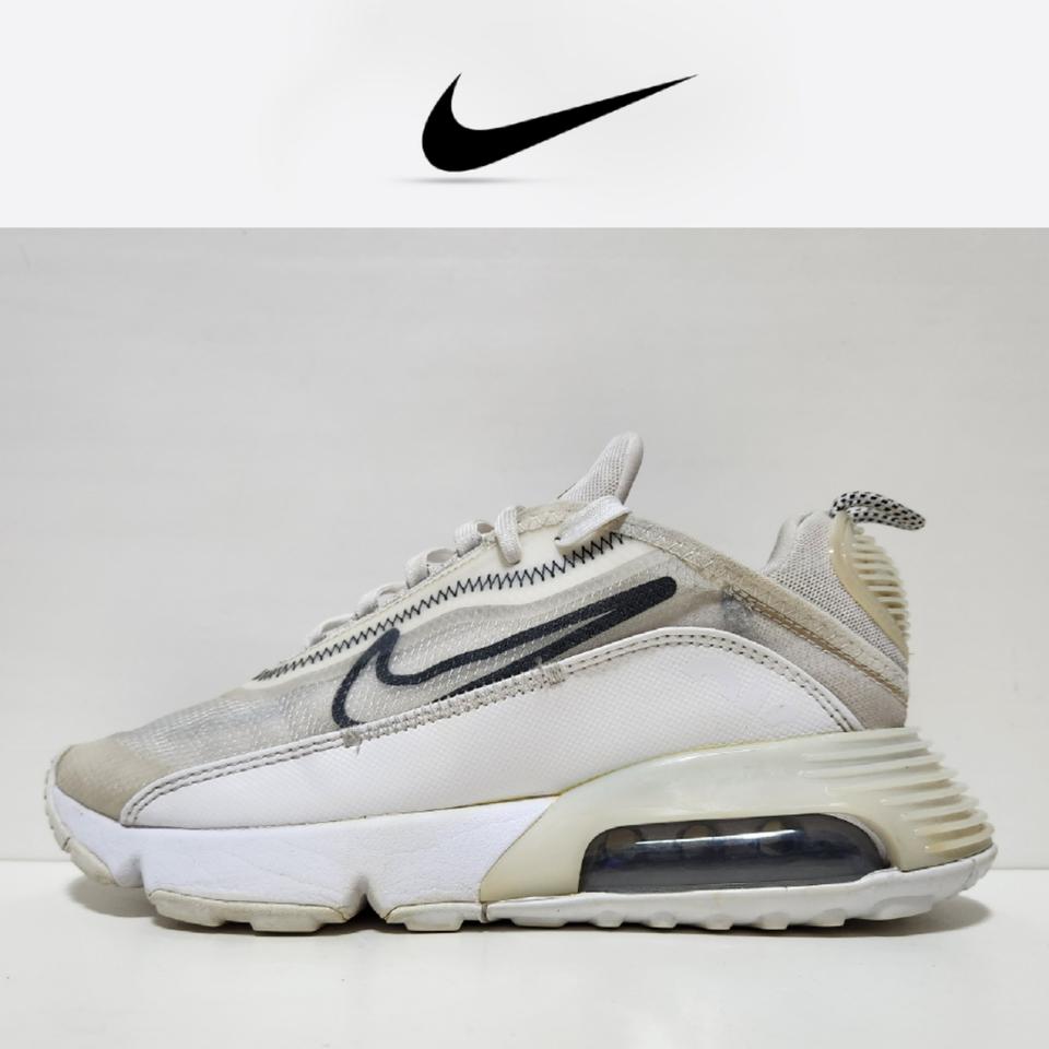 *나이키*에어맥스 2090(245)