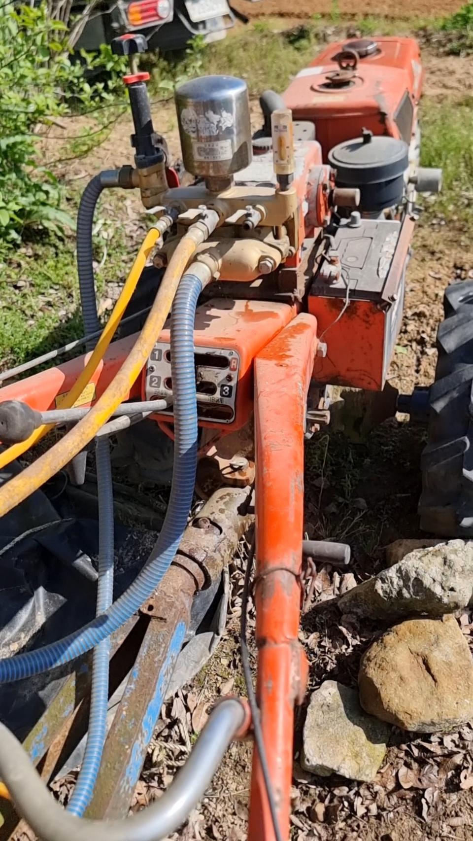 대동경운기.약살포기.대후.약줄.대형약통