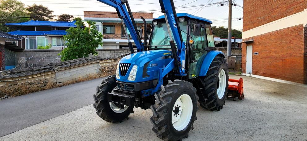 LS 85마력 트랙터 팝니다. 파워셔틀