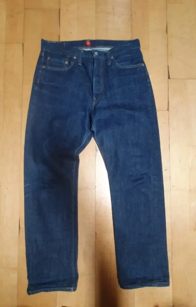 레졸루트 710 33 31