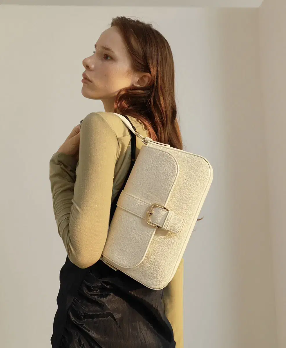 무르 베라백 아이보리 숄더백 여성 가방