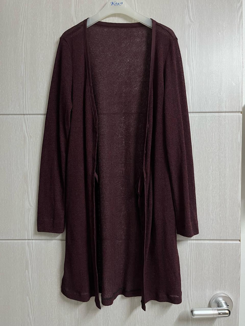 버건디색 가디건