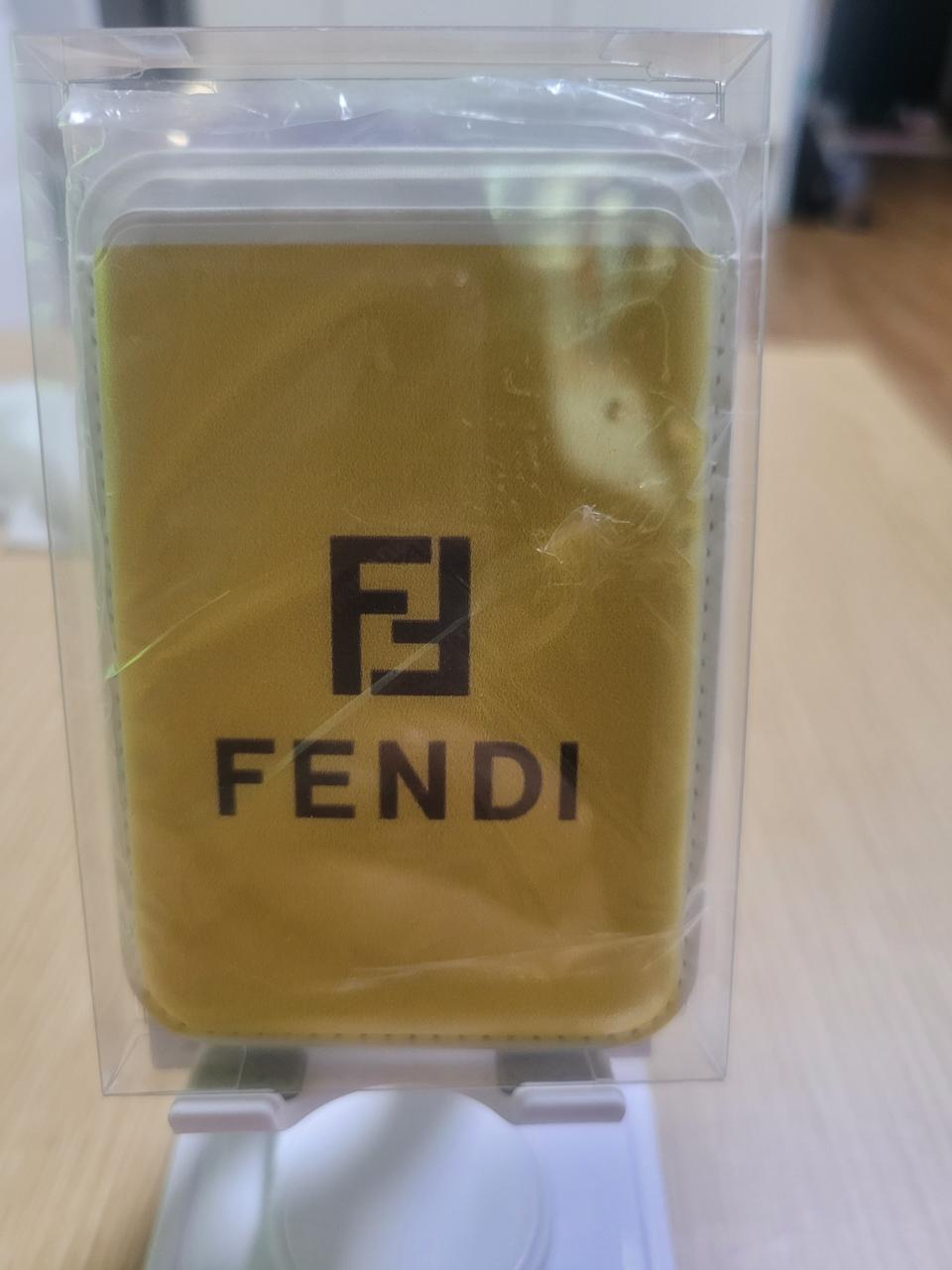 맥세이프카드홀더